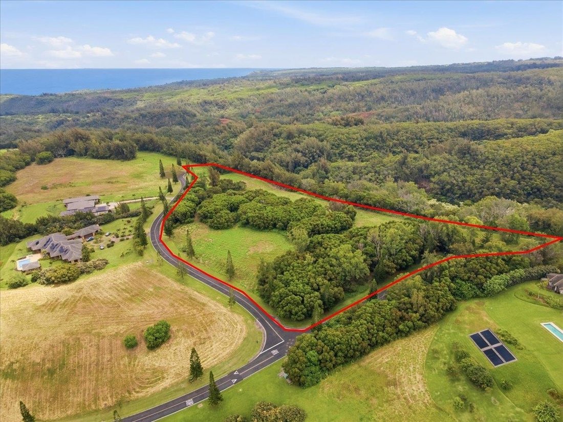 Land in Lahaina, Hawaii, United States 4 - 17886608