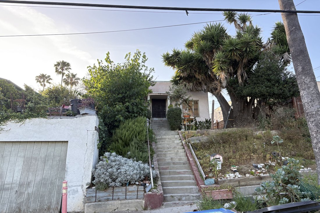 House in Los Angeles, California, United States 2 - 17874325