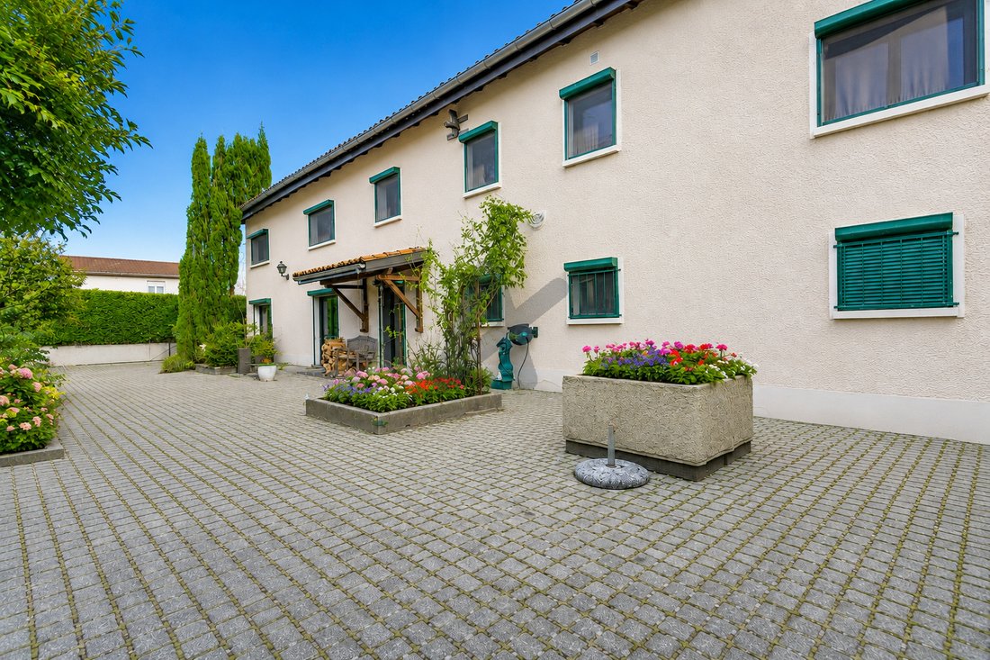 House in Villette-sur-Ain, Auvergne-Rhône-Alpes, France 2 - 17881337