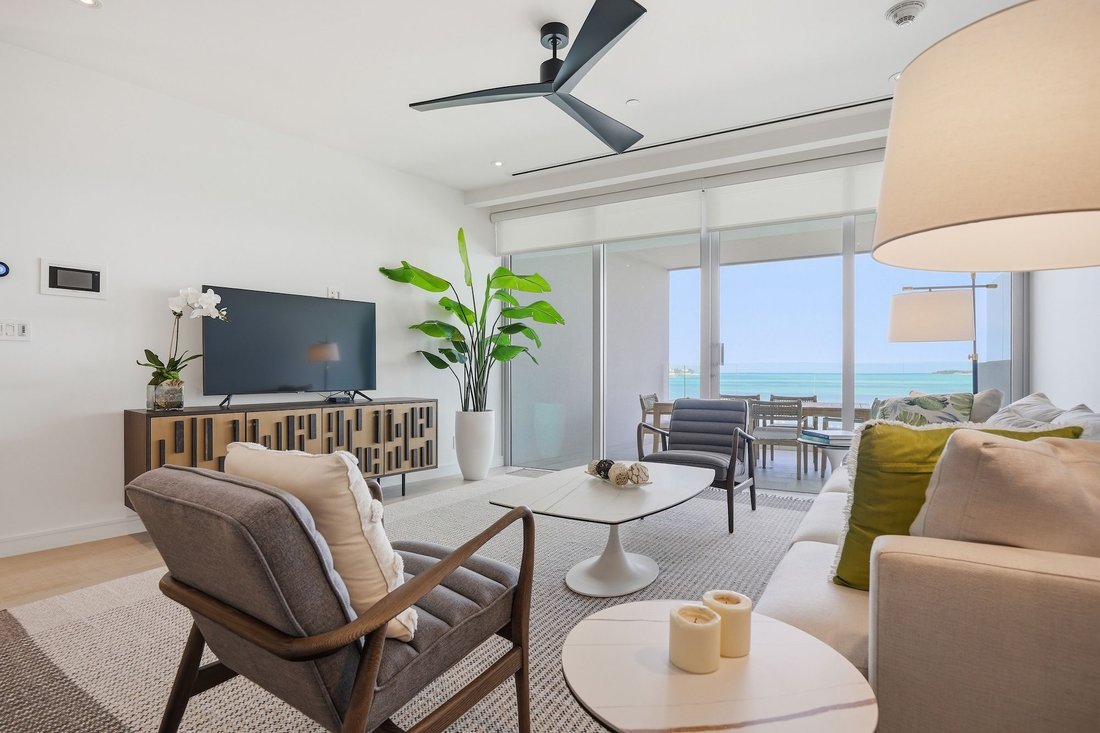 Condo in West Bay Street, Bahamas 1 - 17881536