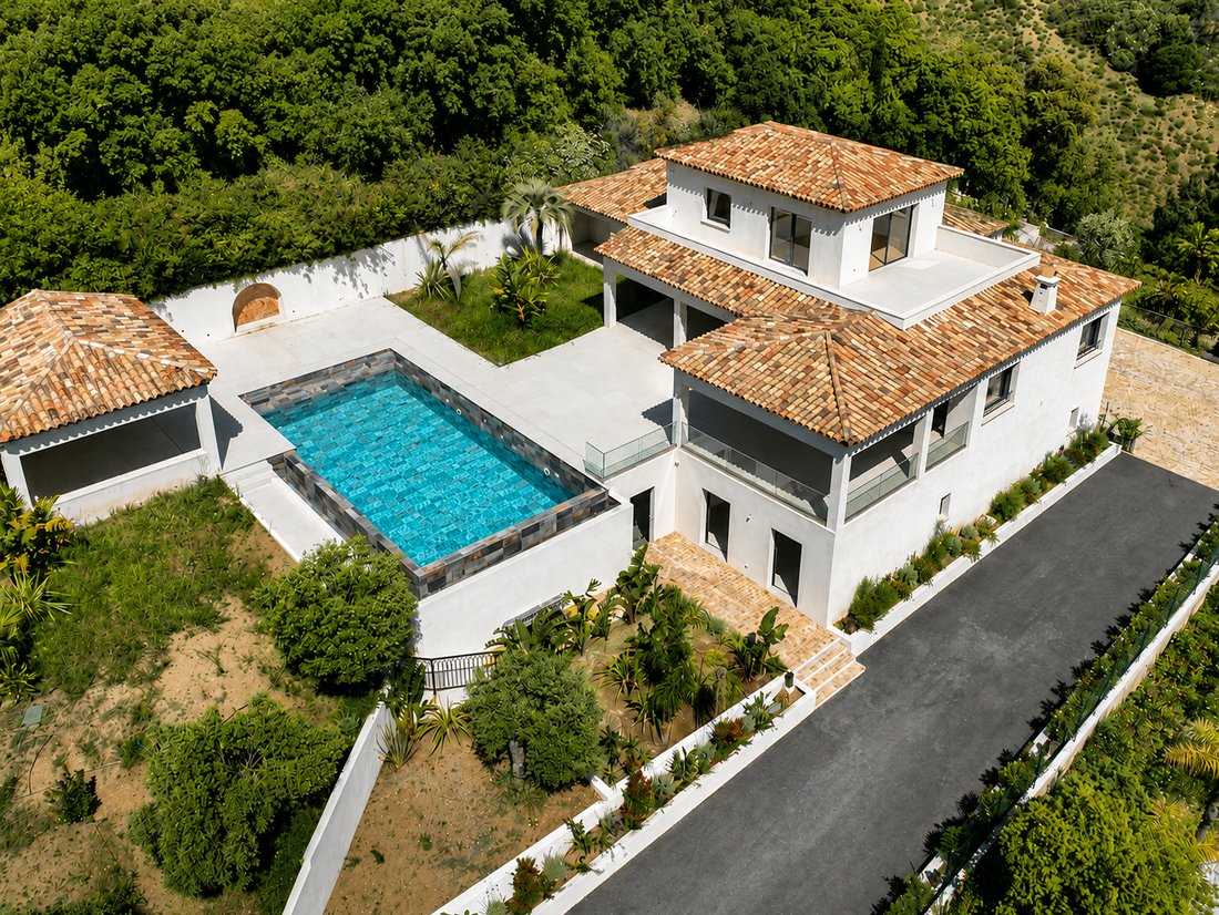 Villa in Ville-Les Saquedes-Le Bouillonnet, Sainte-Maxime, France 3 - 17885890