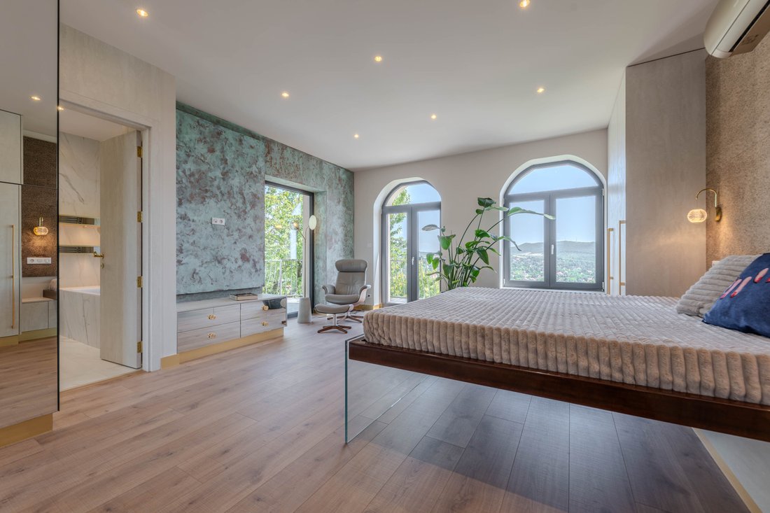 House in Budapest, Hungary 4 - 17886495