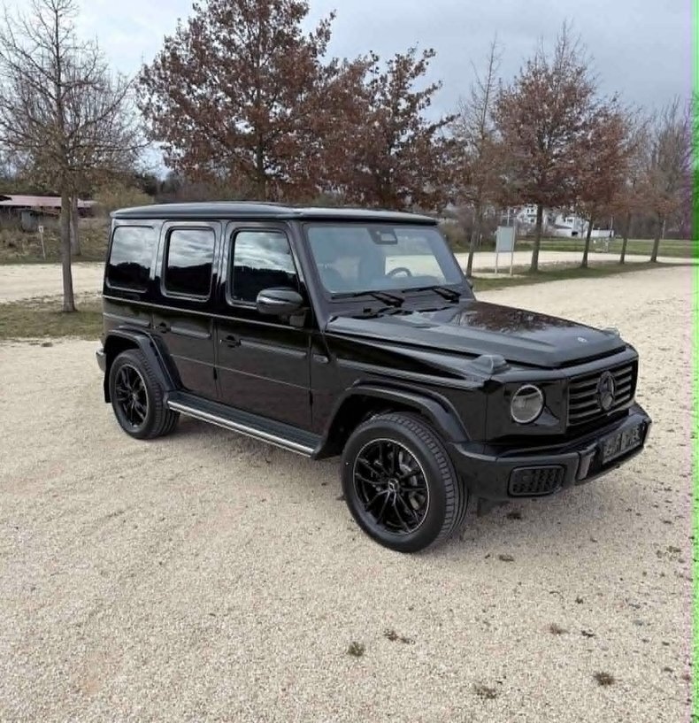 Suv in Glendale, United States 1 - 17887354