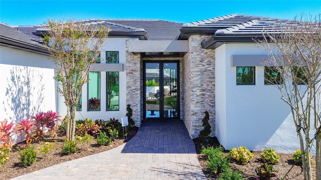 House in Cape Coral, Florida, United States 5 - 17875269
