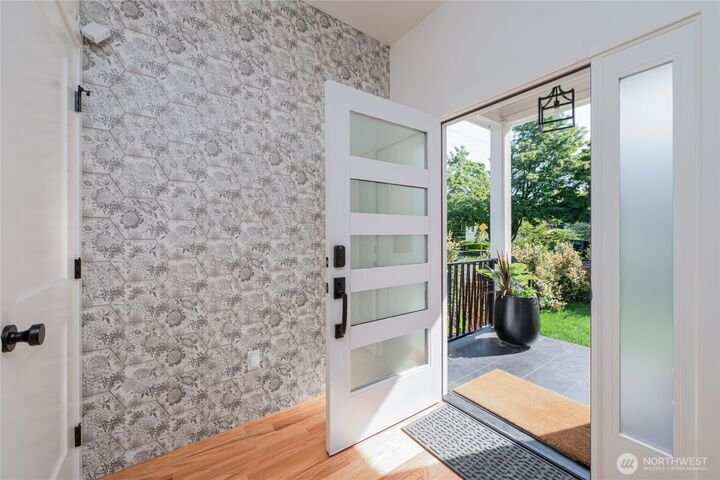 House in Seattle, Washington, United States 3 - 17886718