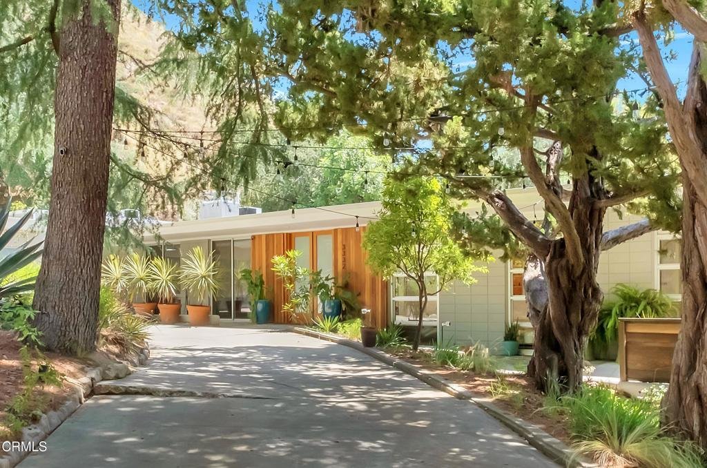House in Altadena, California, United States 1 - 17877212