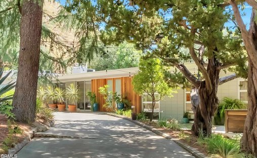 House in Altadena, California, United States 1