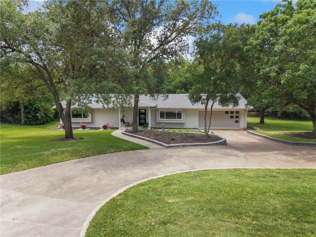 House in Bryan, Texas, United States 1 - 17882929