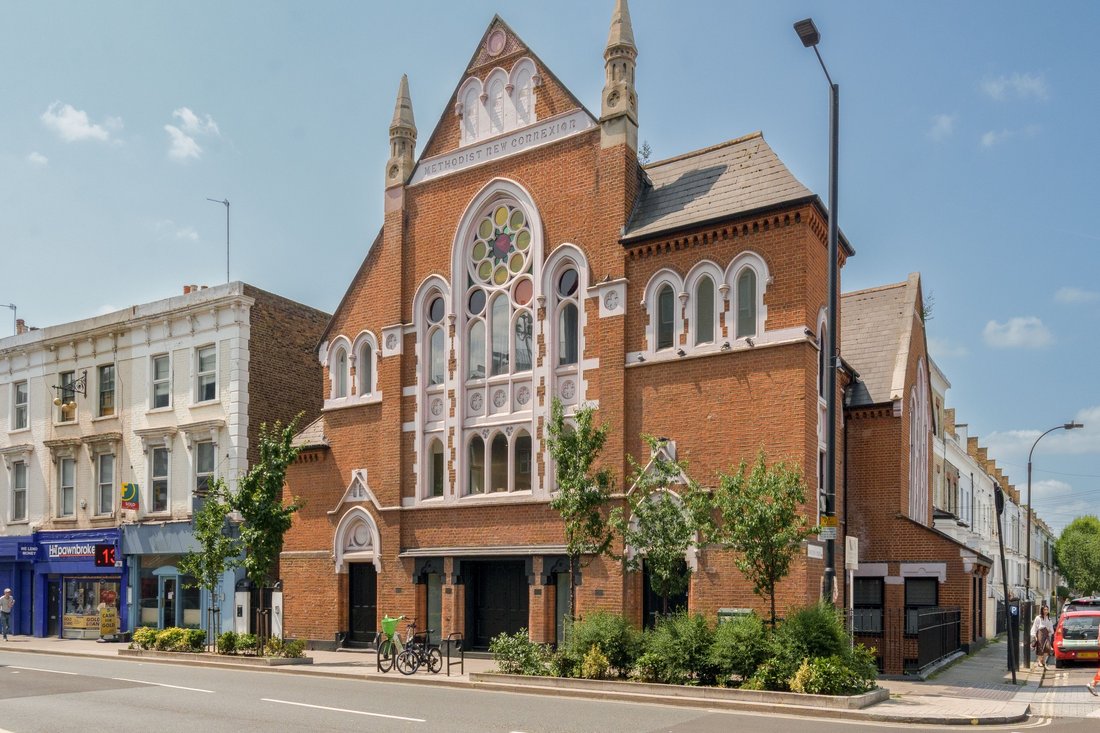 House in Barons Court, Hammersmith and Fulham, England 4 - 16690258