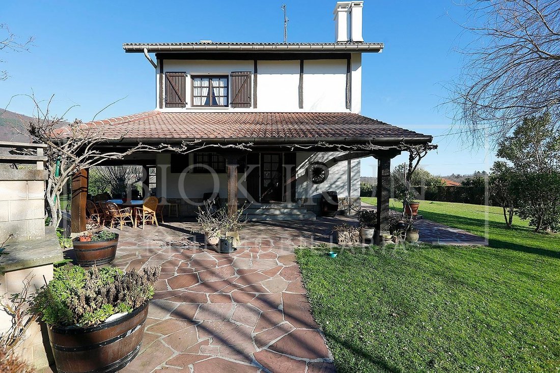 Villa in Irun, Basque Country, Spain 4 - 17879399