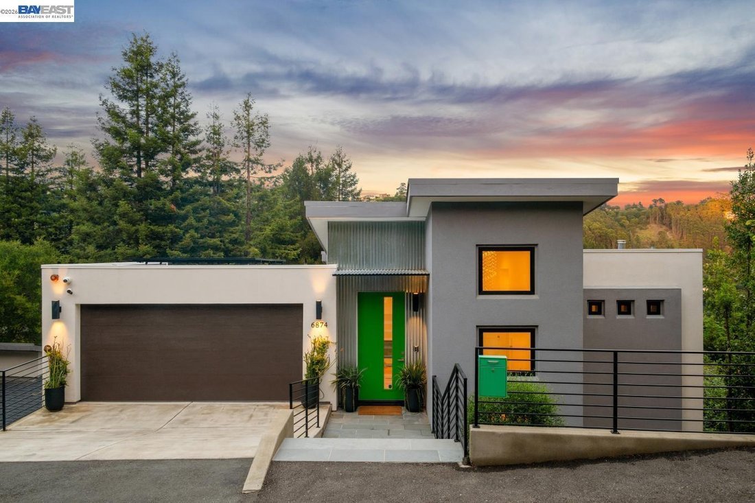House in Alameda, California, United States 4 - 17877225