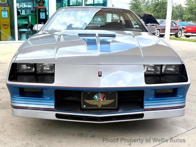 Chevrolet Camaro in Calverton, NY, United States 2 - 17876480