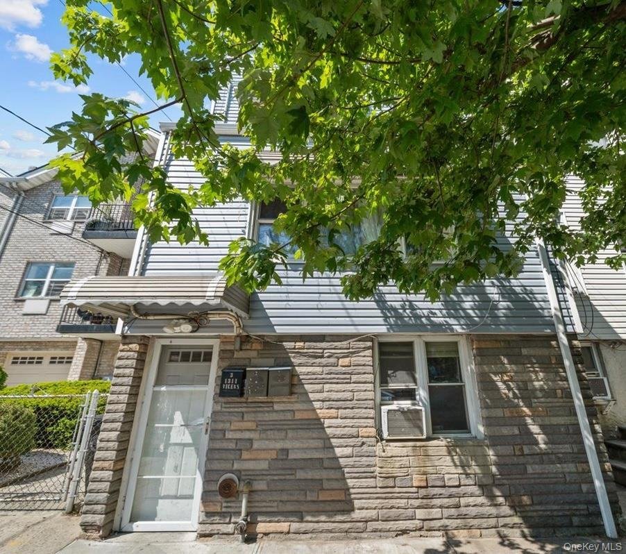 House in New York, New York, United States 2 - 17887141