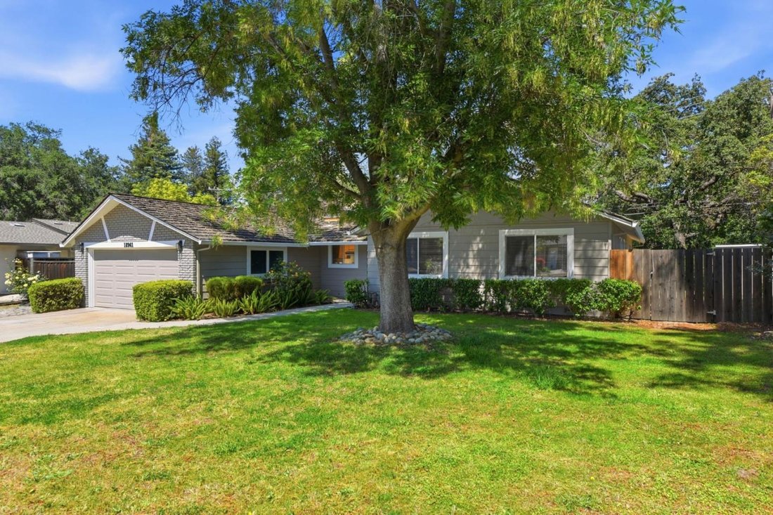 House in Saratoga, California, United States 2 - 17877102