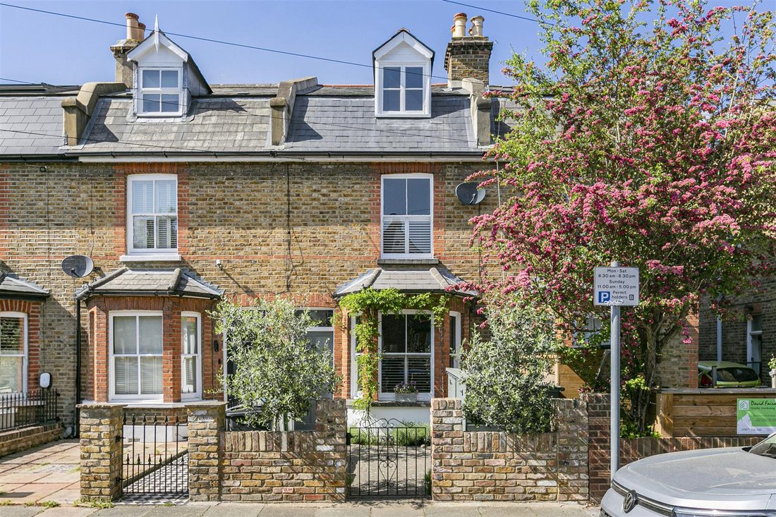 House in Kingston Upon Thames, Royal Borough of Kingston upon Thames, England 1 - 17874904
