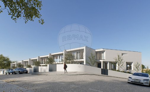 House in Gondomar (Sao Cosme), Valbom e Jovim, Porto District, Portugal 1