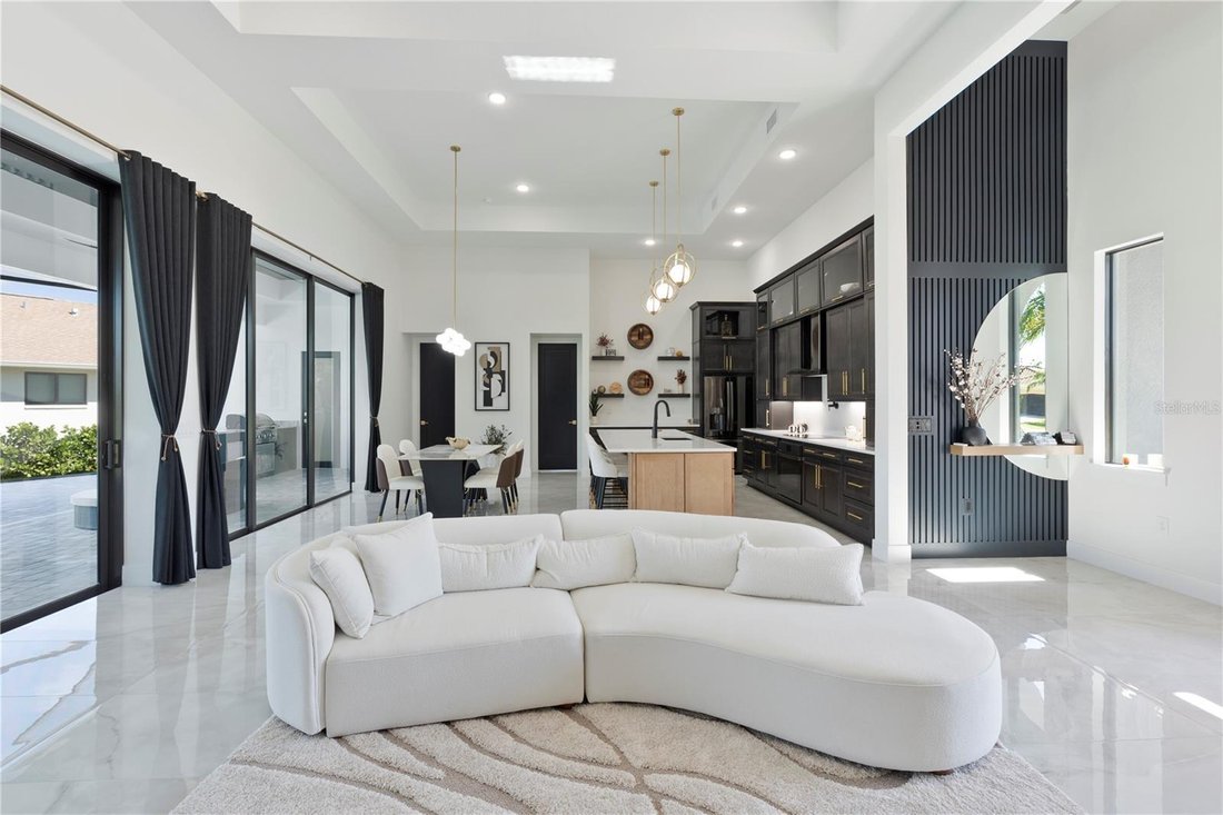 House in Cape Coral, Florida, United States 2 - 17875234