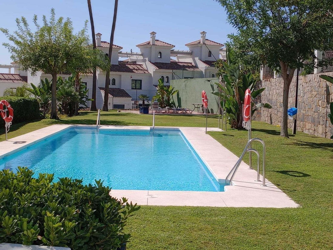 Townhouse in Estepona, Andalusia, Spain 2 - 17876893