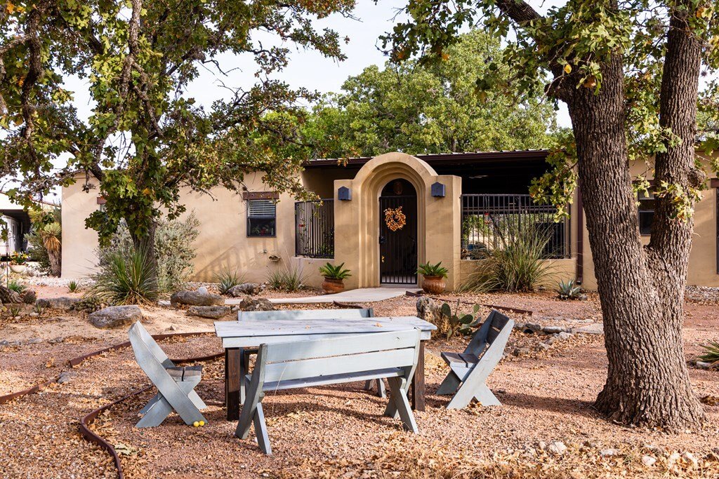 House in Medina, Texas, United States 4 - 17874173