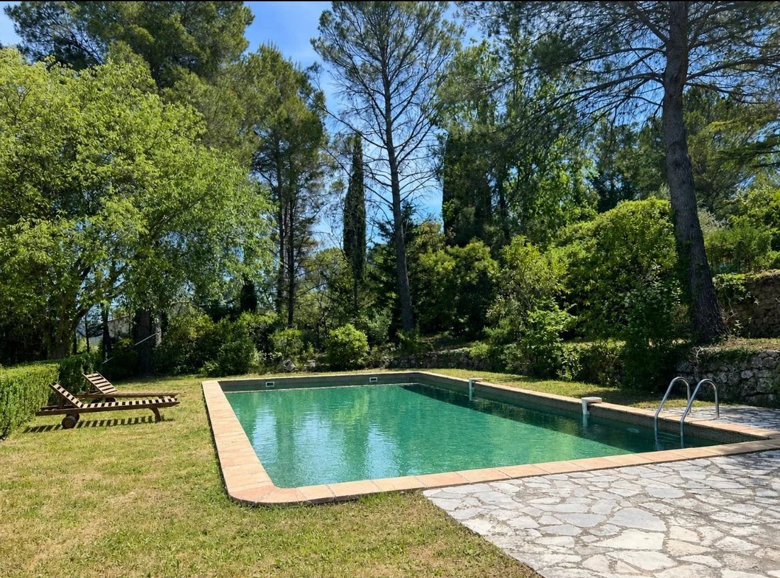 Villa in Est, Lorgues, France 1 - 17870545