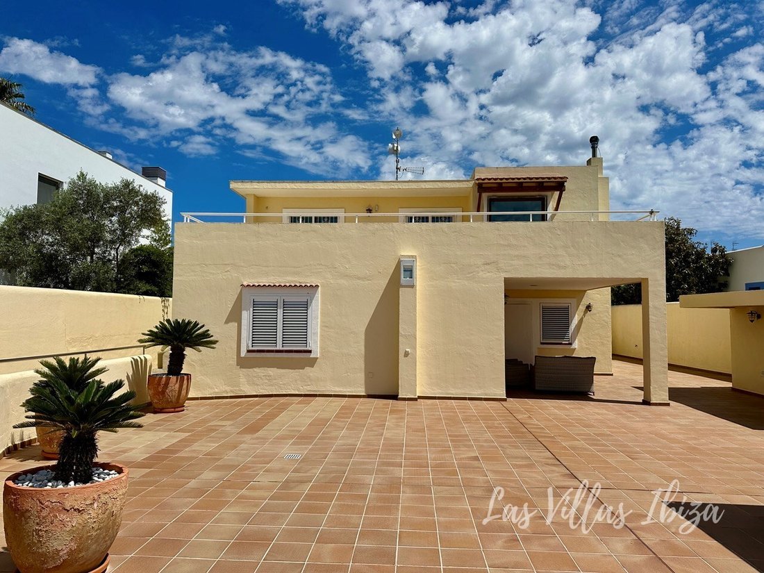 House in Santa Gertrudis de Fruitera, Santa Eularia des Riu, Balearic Islands 4 - 17834411