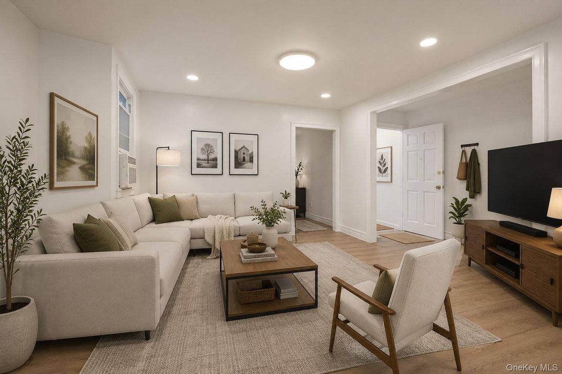 House in New York, New York, United States 4 - 17887141