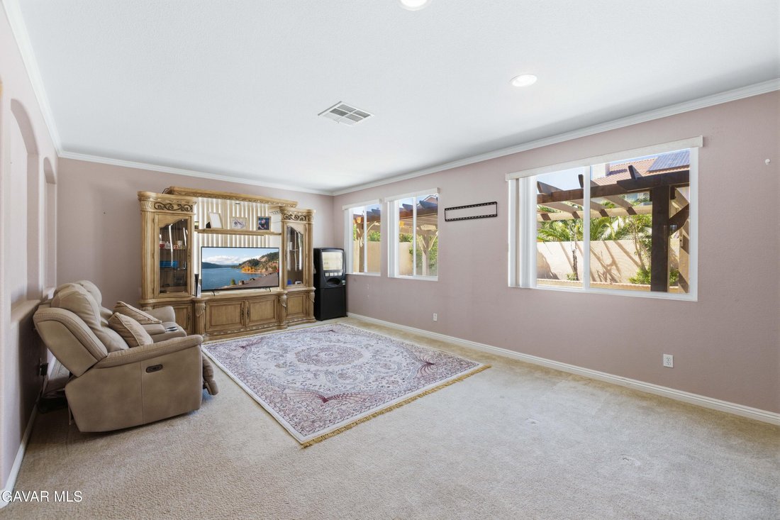 House in Lancaster, California, United States 4 - 17874412