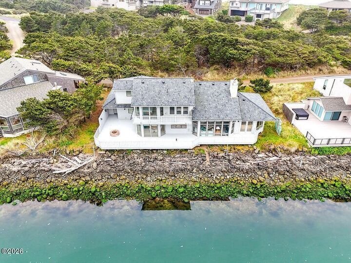 House in Lincoln City, Oregon, United States 1 - 17886691