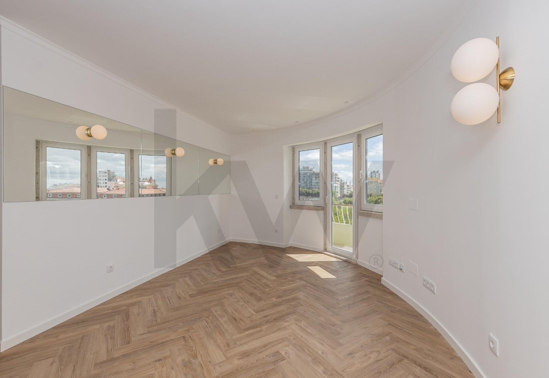 Apartment in Campo de Ourique, Lisbon, Portugal 3 - 17879566