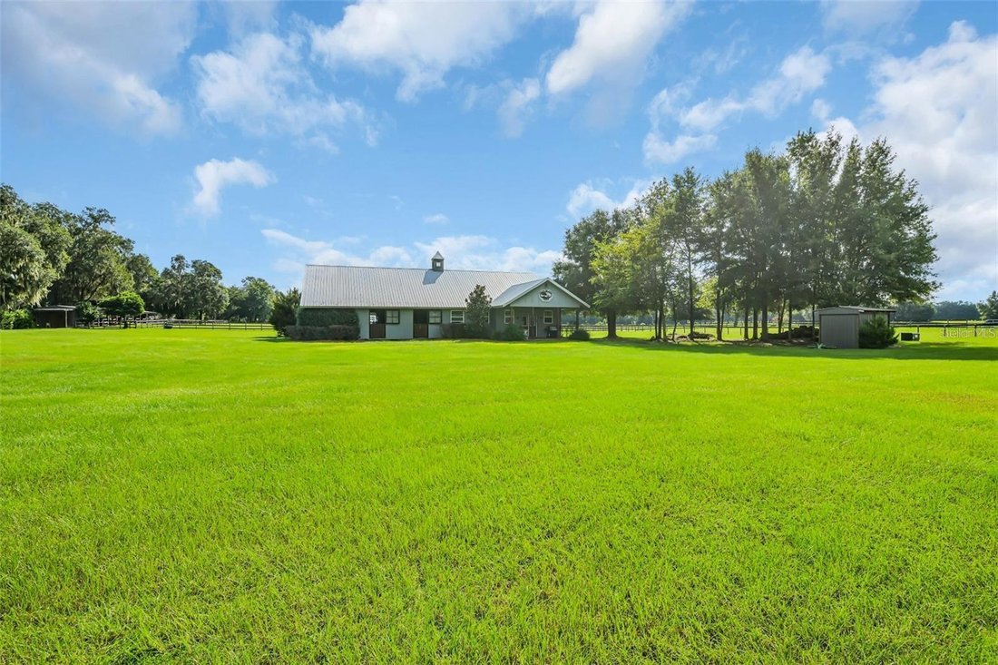 Farm Ranch in Morriston, Florida, United States 3 - 17877230