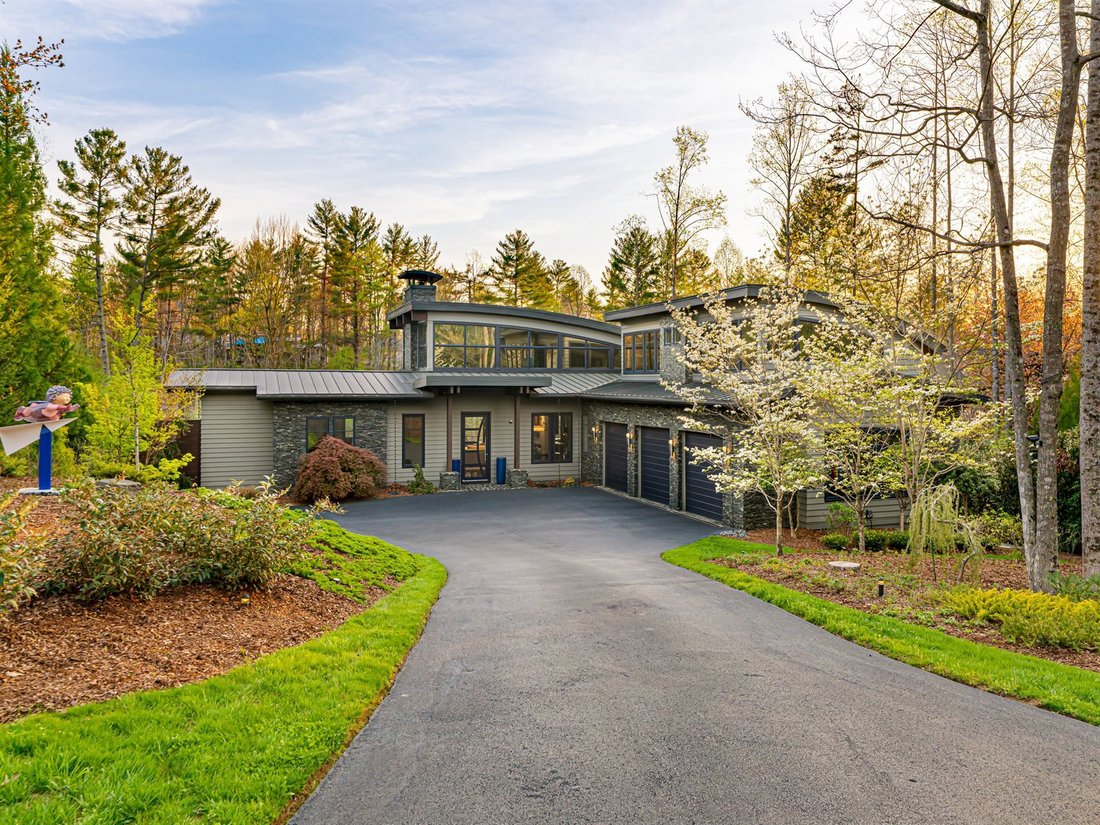 House in Asheville, North Carolina, United States 1 - 17883563
