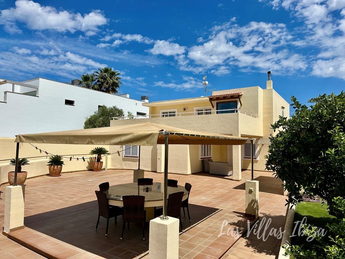 House in Santa Gertrudis de Fruitera, Santa Eularia des Riu, Balearic Islands 1 - 17834411