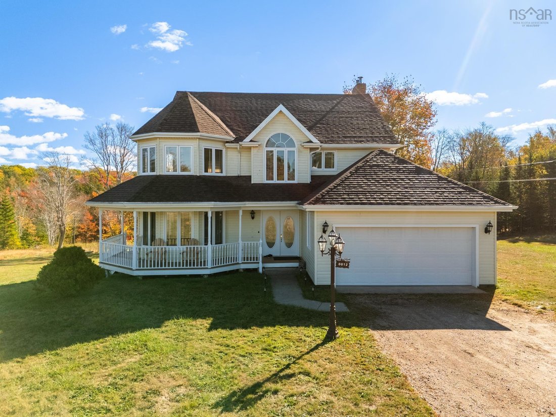 House in Yarmouth, Nova Scotia, Canada 1 - 17876139