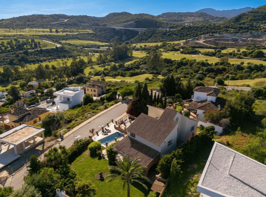 Villa in Estepona, Andalusia, Spain 5 - 17879482