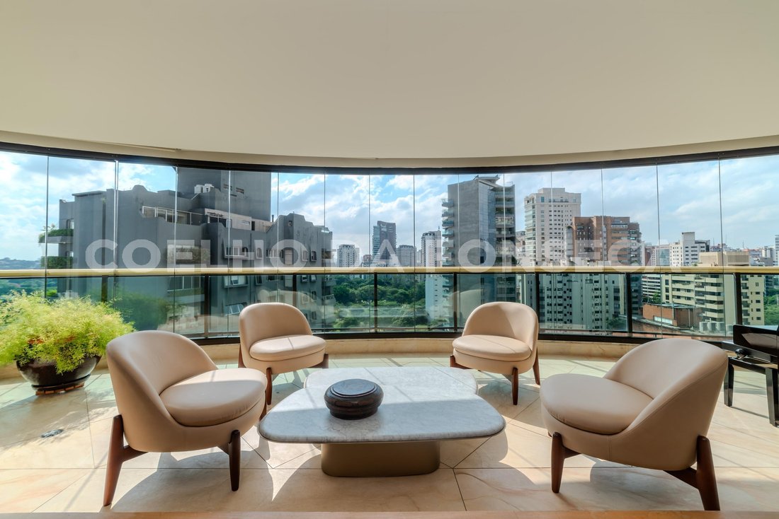 Condo in São Paulo, State of São Paulo, Brazil 1 - 17878006