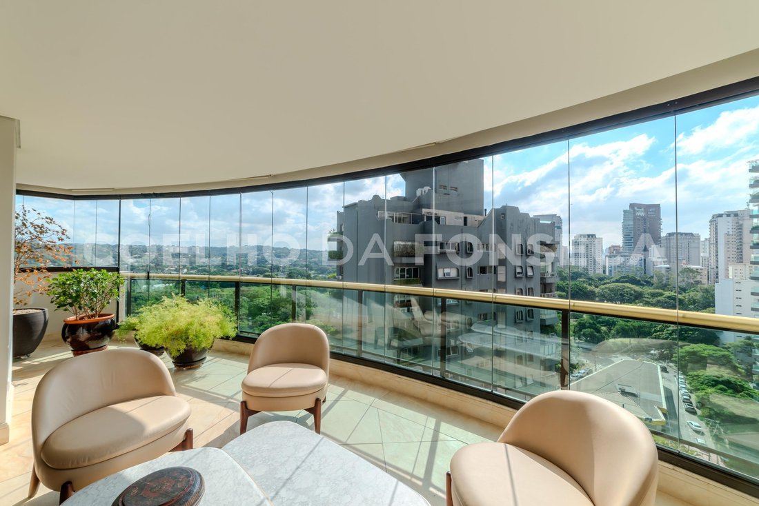 Condo in São Paulo, State of São Paulo, Brazil 2 - 17878006