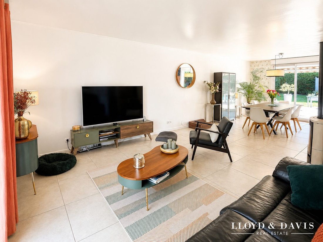 House in Viarmes, Ile-de-France, France 3 - 17635007