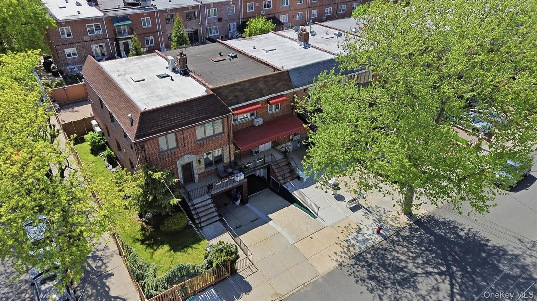 House in New York, New York, United States 4 - 17721915
