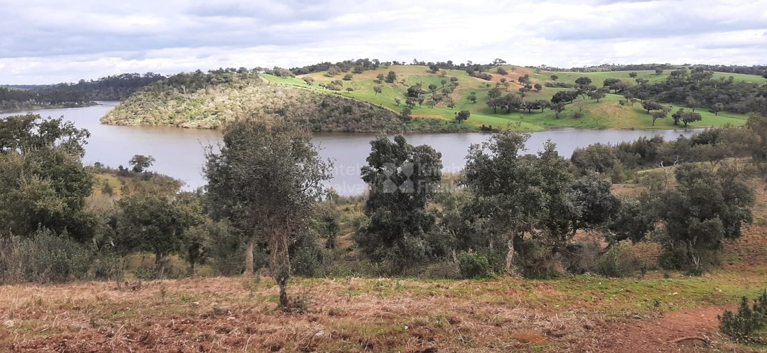 Estate in Ermidas do Sado, Setubal, Portugal 1 - 17873851