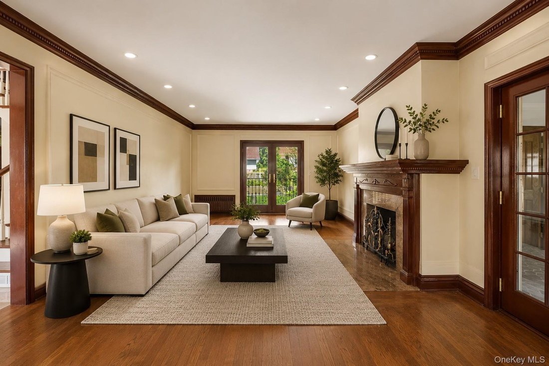 House in New York, New York, United States 4 - 17527934