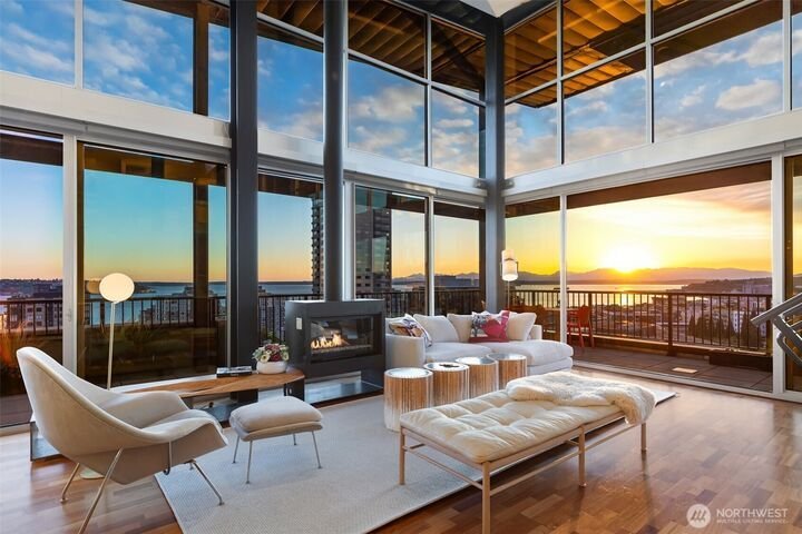 Condo in Seattle, Washington, United States 4 - 17886719