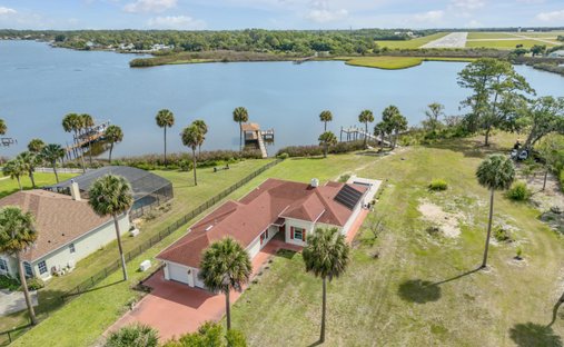 Maison à New Smyrna Beach, Floride, États-Unis 1