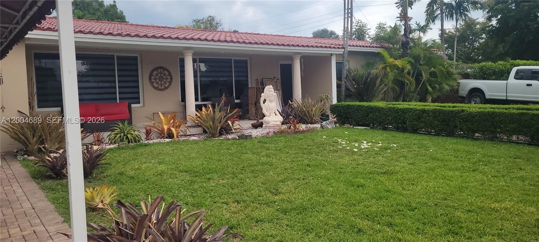House in Miami, Florida, United States 4 - 17882452