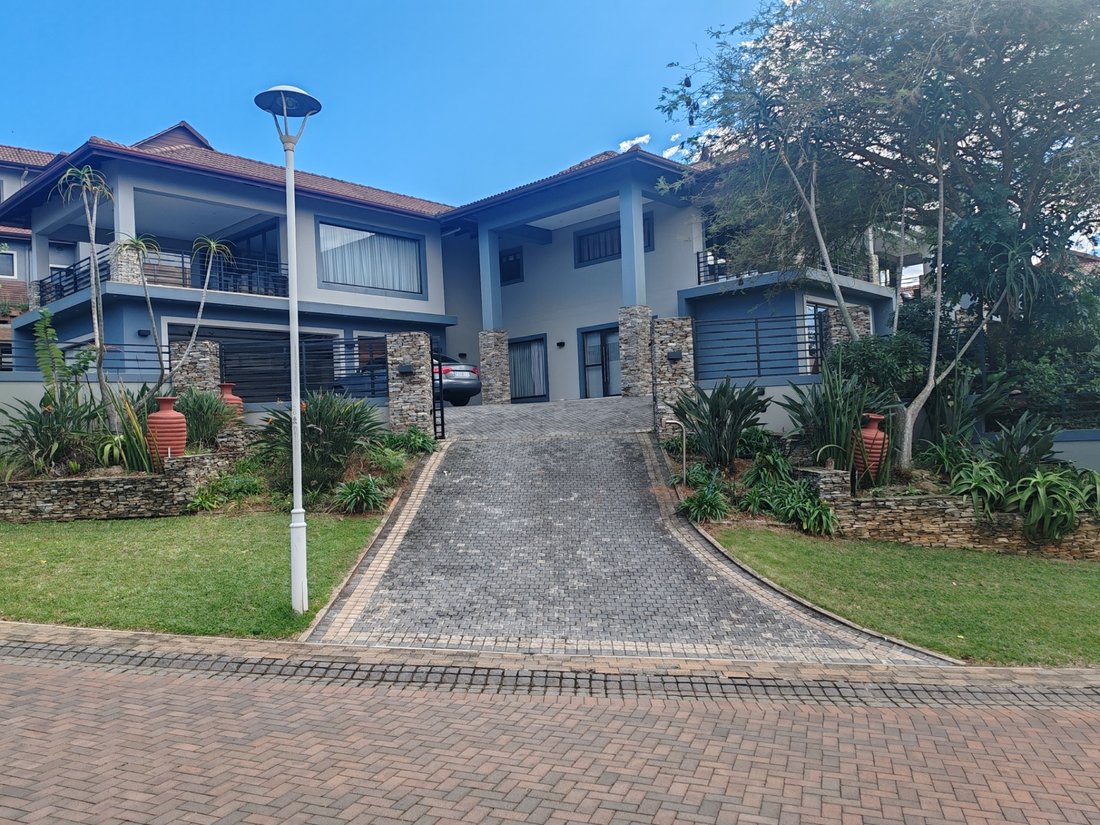 Estate in Izinga Park, KwaZulu-Natal, South Africa 1 - 17876992