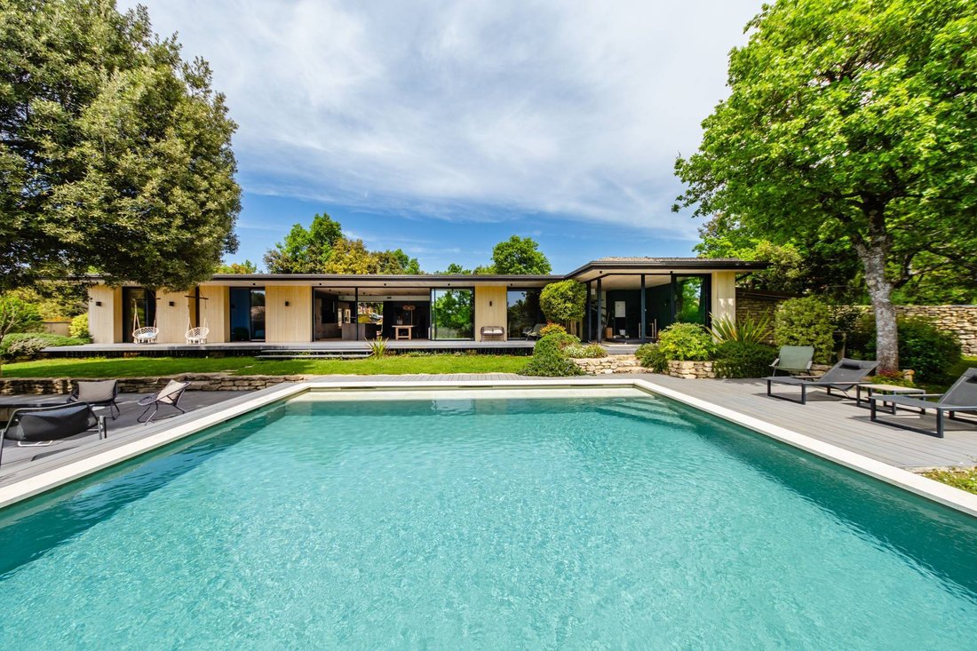 House in Lacoste, Provence-Alpes-Côte d'Azur, France 1 - 17875792