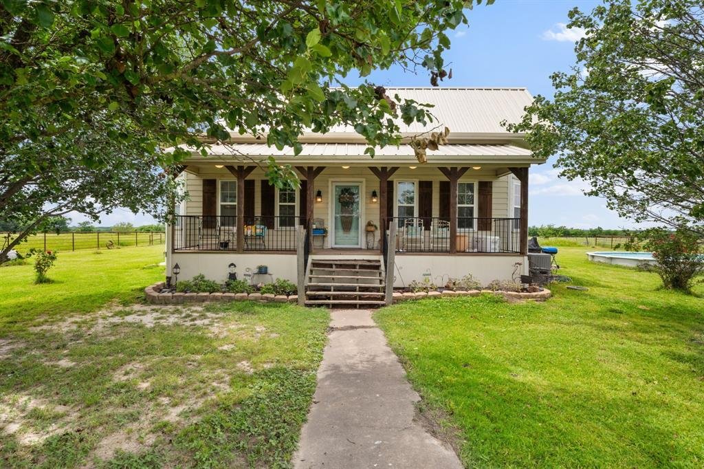 House in Wolfe City, Texas, United States 1 - 17876607