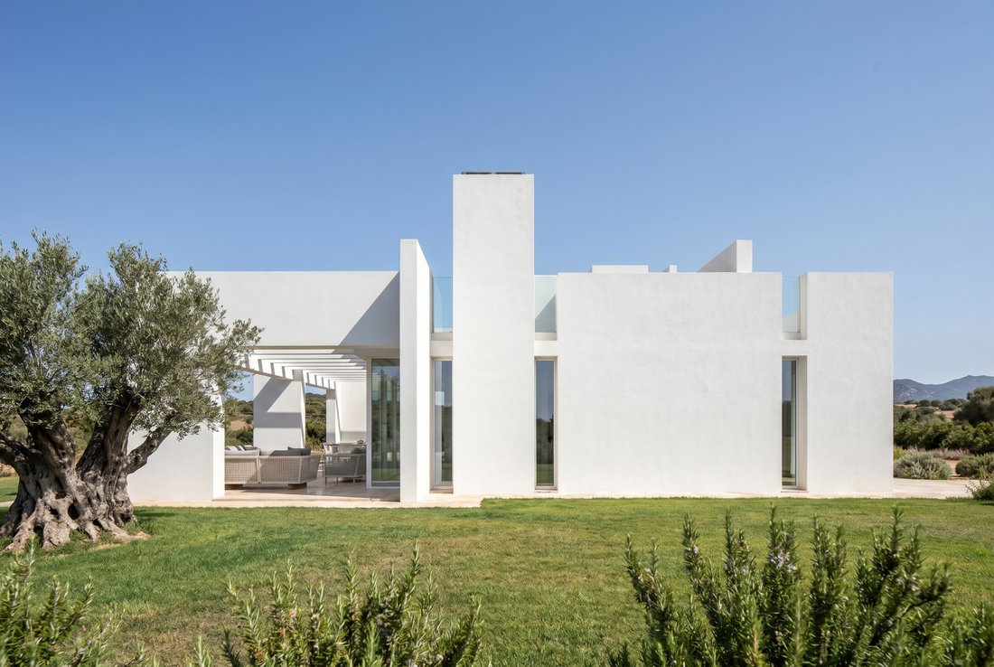 Villa in Pula, Sardinia, Italy 4 - 17874396