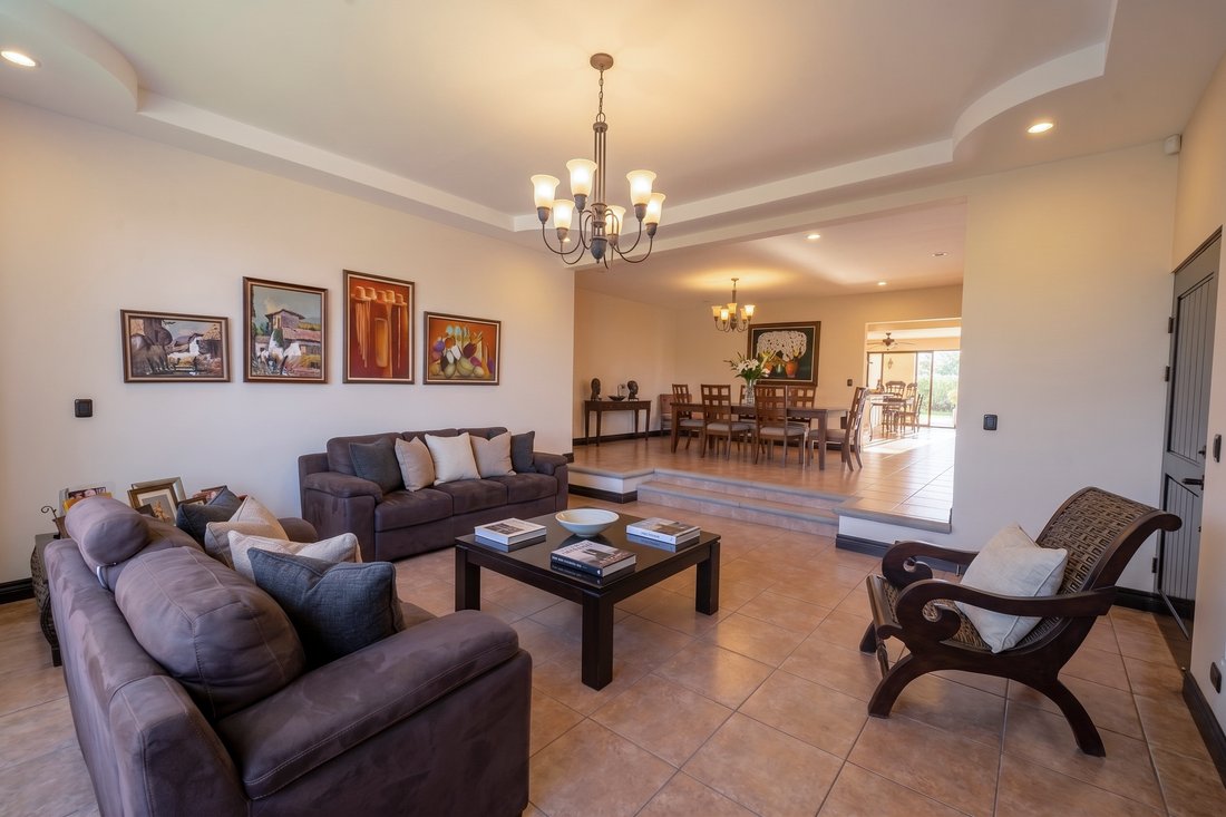 House in Vueltas, Alajuela Province, Costa Rica 2 - 17874351