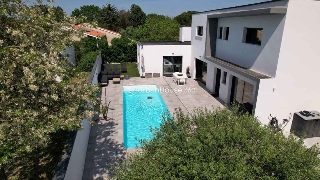 Villa in Lardenne-Les Pradettes-Basso Cambo, Toulouse, France 3 - 17879484