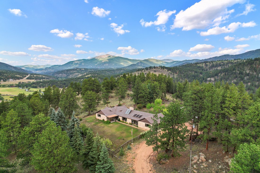 Bailey, Colorado, United States 1 - 17879533